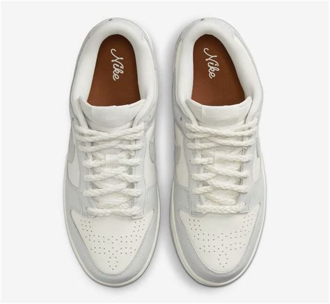 Nike low needlework sneakers